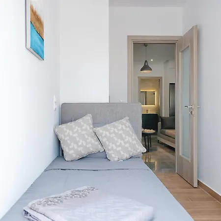 Apartment New Penthouse With Great View *
