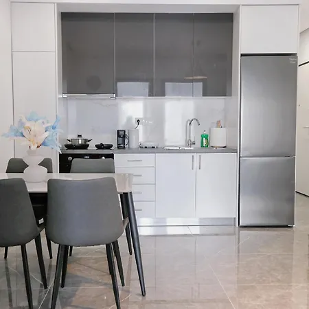 New Penthouse With Great View *