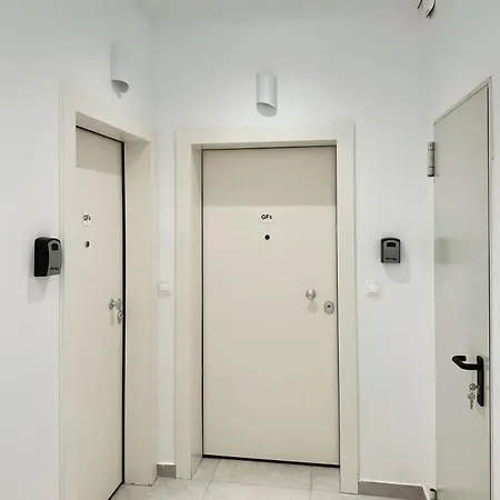 New Penthouse With Great View